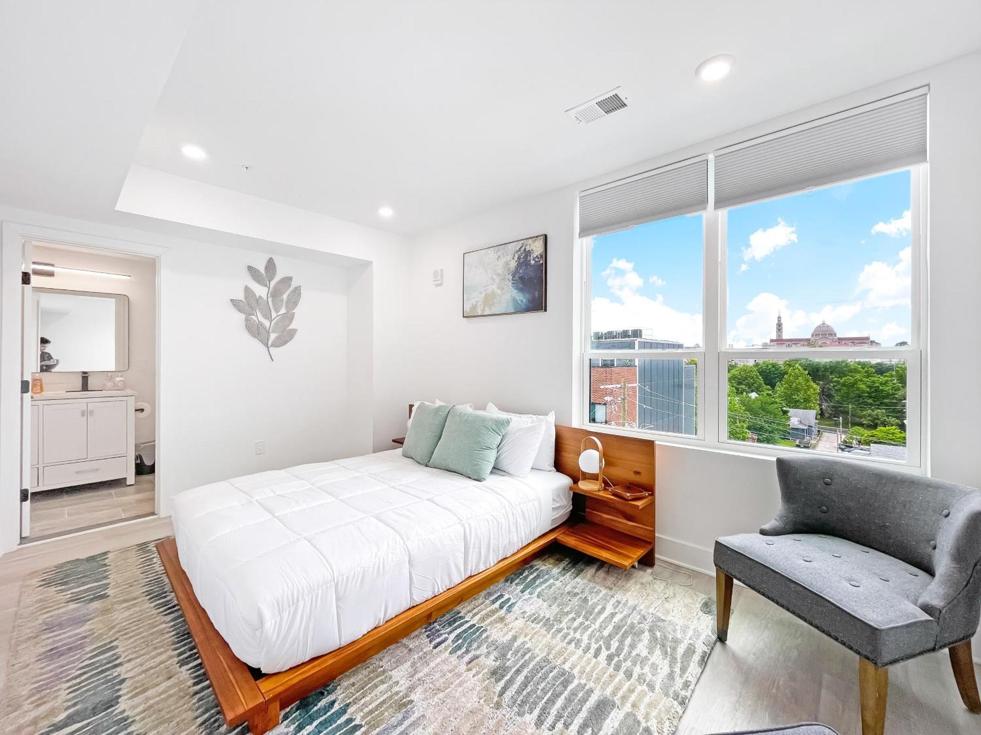 Mary's Brookland Aparthotel *